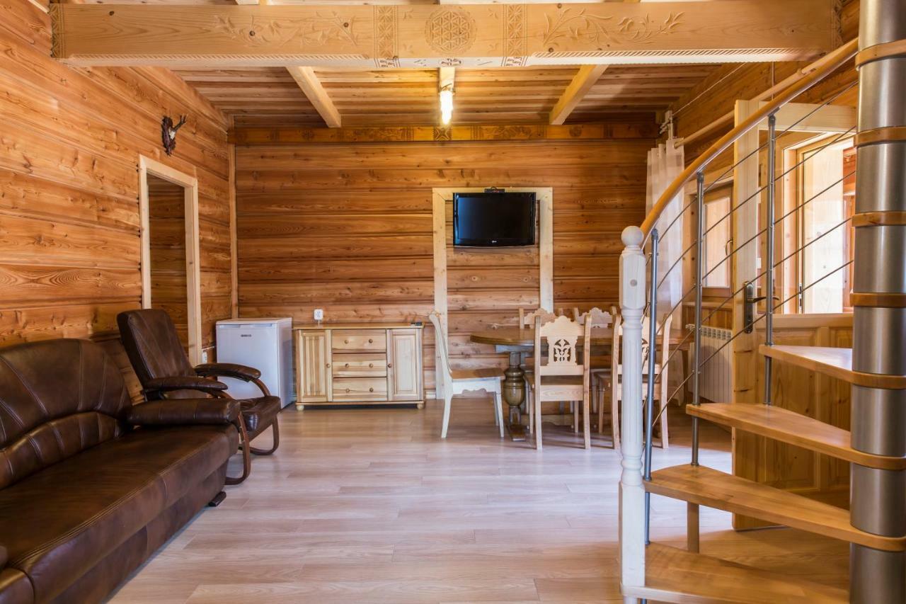 Udanypobyt Apartament Przy Lesie コシチェリスコ エクステリア 写真